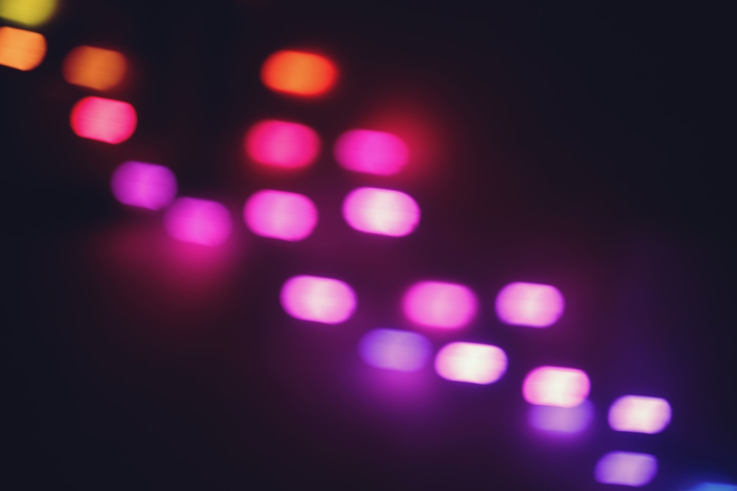 How Lighting Sets the Mood at Magnum Nights